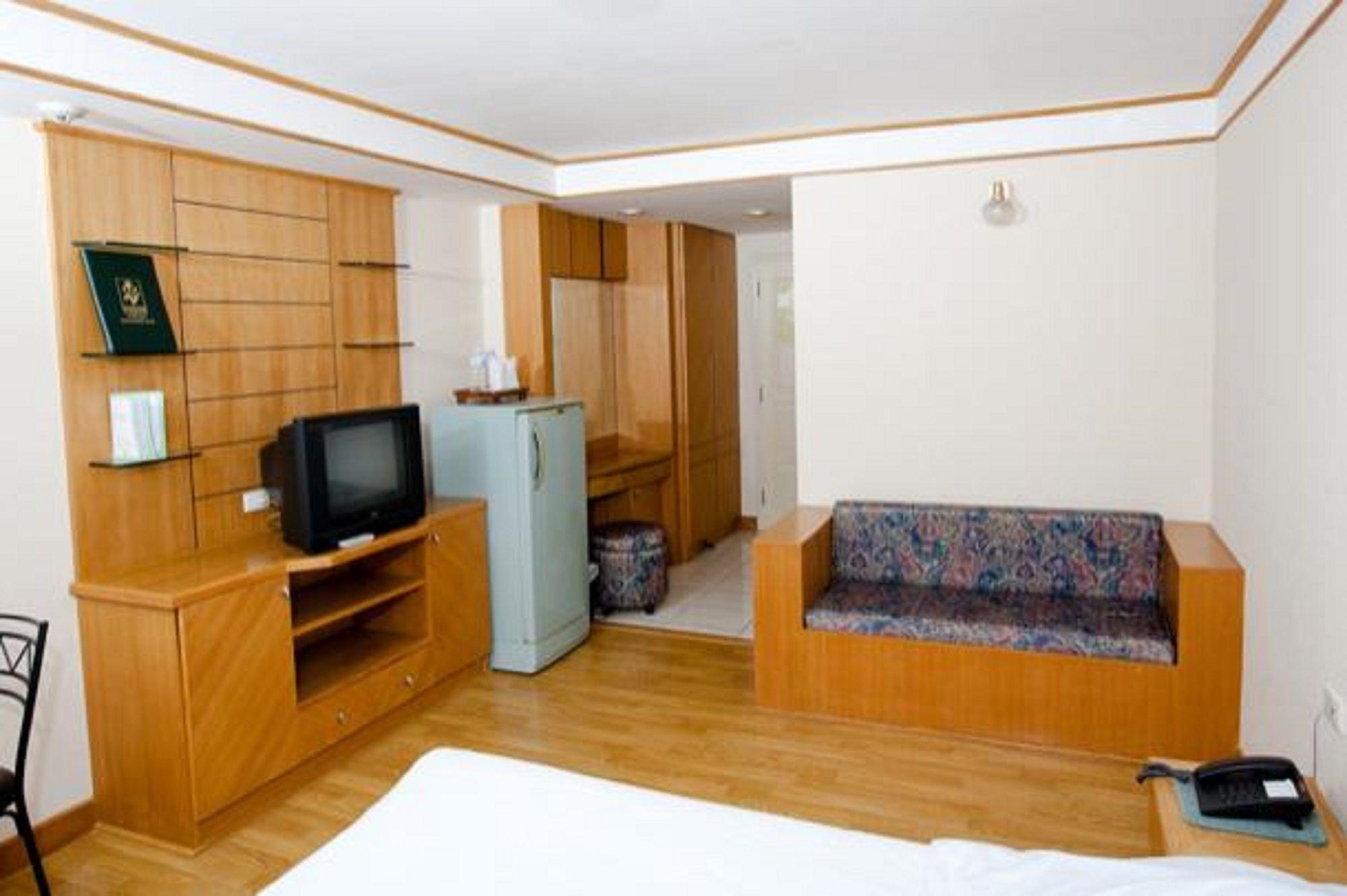 Aparthotel Roseate Ratchada Bangkok Exteriér fotografie
